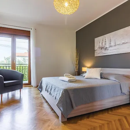 Stunning In Galižana