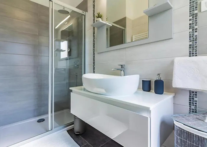 Stunning In 아파트 Galižana